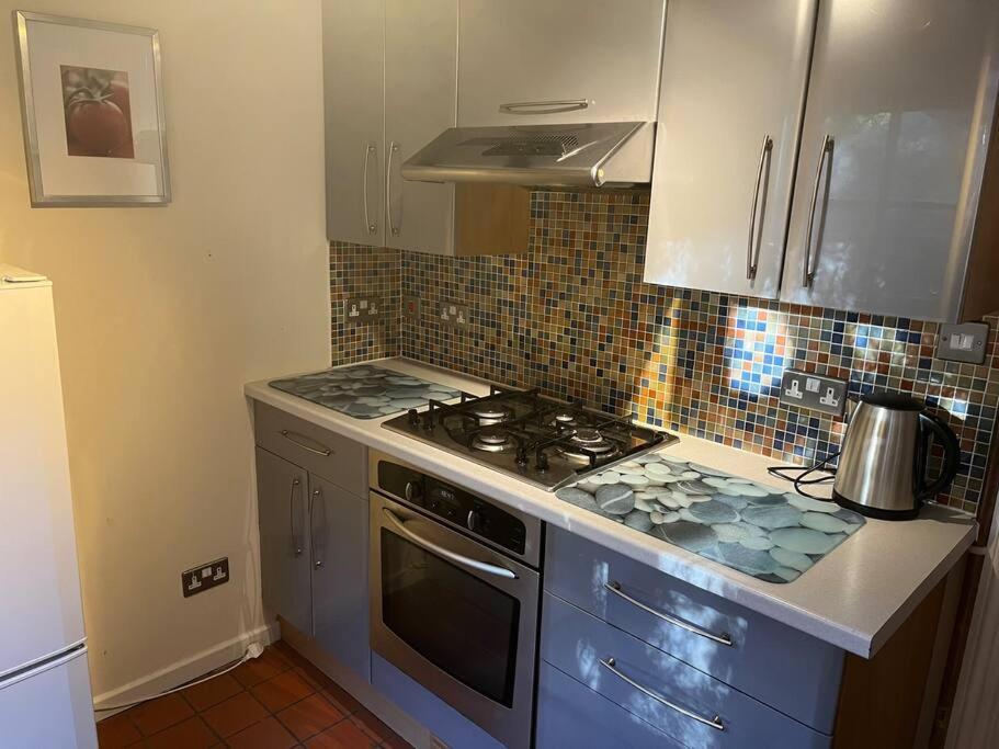 Historic Town Centre Cottage Bury St. Edmunds Экстерьер фото